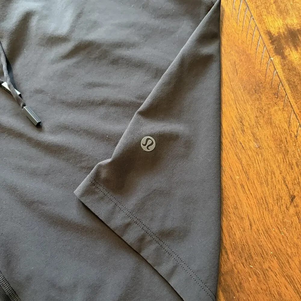 Lululemon Shorts Mens Large Black 10 Inseam Athletic Running Gym Training - Picture 5 of 11